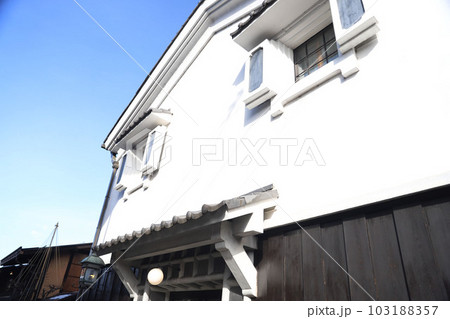 飛騨高山　古い町並 103188357