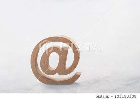 アットマーク 103193309