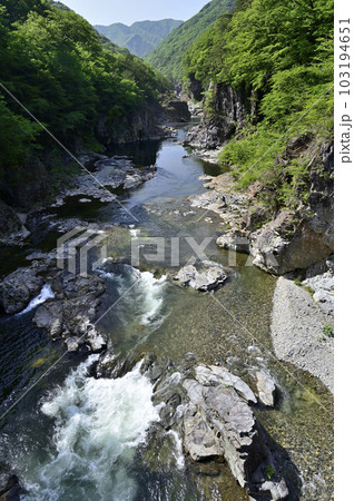 龍王峡・虹見橋より 龍王峡・虹見橋より 103194651