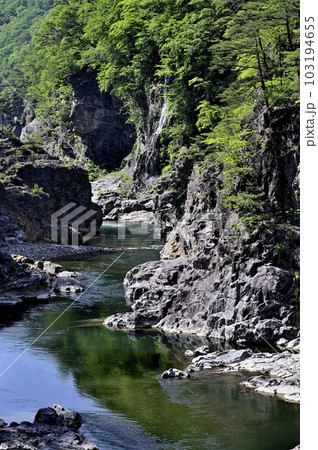 龍王峡・虹見橋より 龍王峡・虹見橋より 103194655