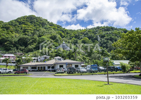 米領サモア　首都パゴパゴ 103203359