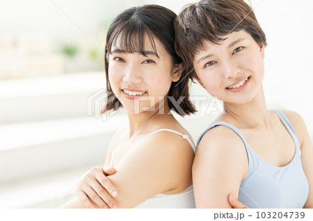 若い女性 ビューティーイメージ 若い女性 ビューティーイメージ 103204739