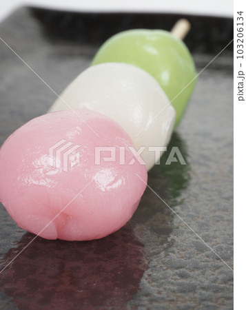 三色団子　和菓子 103206134