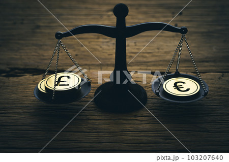 金融イメージ(ユーロ/ポンド) 金融イメージ(ユーロ/ポンド) 103207640