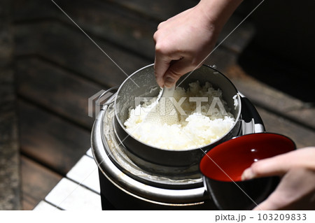 かまど炊きご飯　 103209833