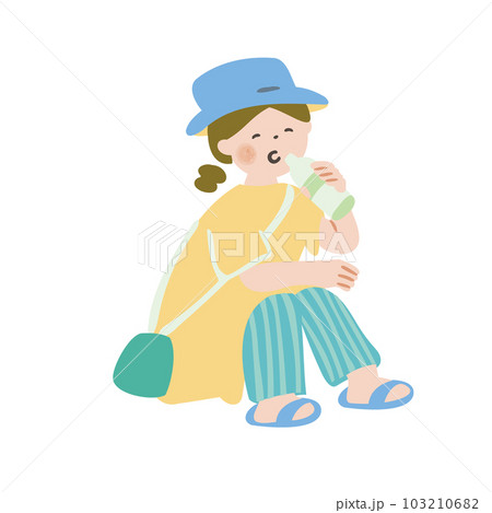 座ってお茶を飲む女性 103210682
