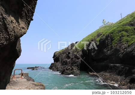 新潟　新潟市西蒲区　角田岬灯台 103212050
