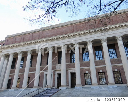 アメリカ ボストン ハーバード大学 ワイドナー記念図書館 アメリカ ボストン ハーバード大学 ワイドナー記念図書館 103215360