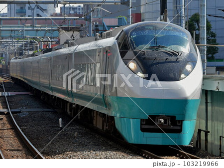 E657系　水カツK17編成　グリーンレイク　特急ときわ号　北千住 103219966