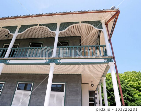 熊本洋学校教師ジェーンズ邸の建物　（熊本市） 103226281