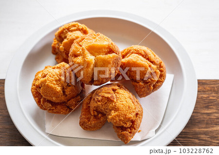 沖縄銘菓　サーターアンダギー 103228762