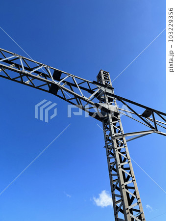 青空と鉄塔 青空と鉄塔 103229356