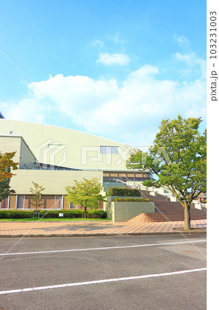 みよし市、みよし市勤労文化会館の風景 103231003