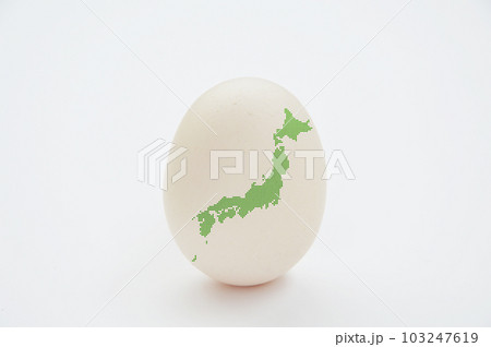 卵と日本地図ドット 103247619