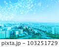 都市風景とデジタル抽象イメージ 103251729
