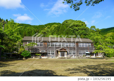 芦北町立女島小学校(廃校) 芦北町立女島小学校(廃校) 103256195