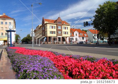 北欧バルト三国リトアニアのバルト海に面した都市クライペダの街並み 103256673