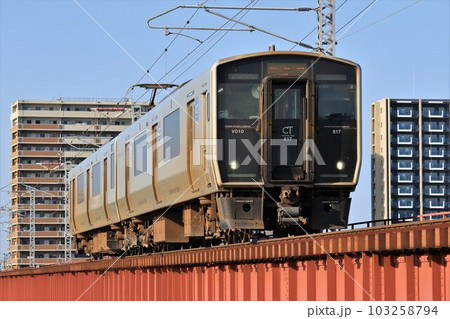 【JR九州】817系（日豊本線：宮崎〜南宮崎・大淀川鉄橋） 103258794