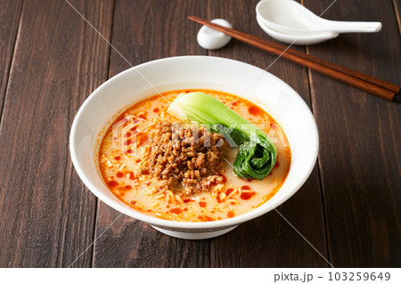 坦々麺 103259649