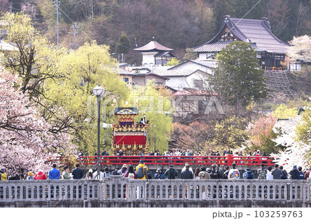 230414春の高山祭イラスト5g101 230414春の高山祭イラスト5g101 103259763
