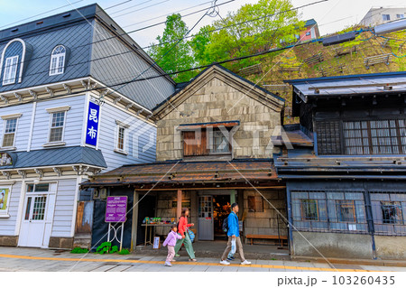 北海道 小樽市 小樽堺町通り商店街 北海道 小樽市 小樽堺町通り商店街 103260435