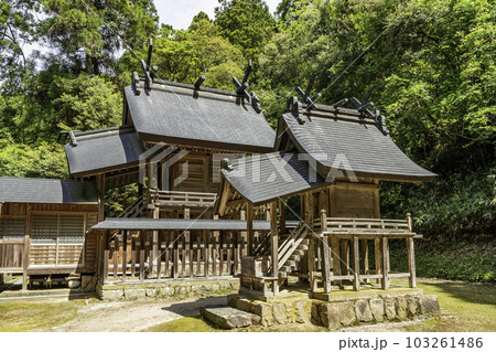 八雲　志多備神社　本殿　島根県松江市 103261486