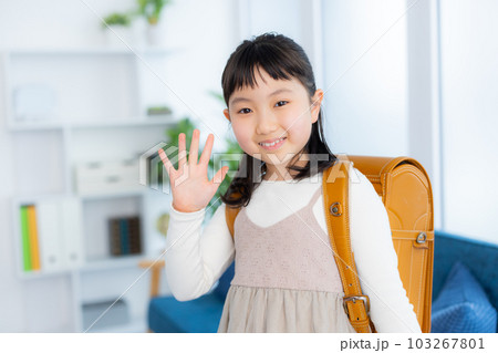 小学生の女の子 小学生の女の子 103267801