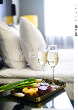 Reception and champagne Reception and champagne 103270320