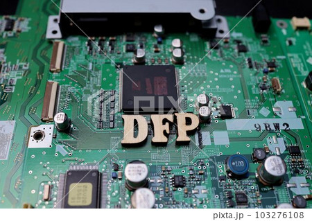 基盤、マザーボード。第三のプロセッサDFPのイメージ写真 103276108