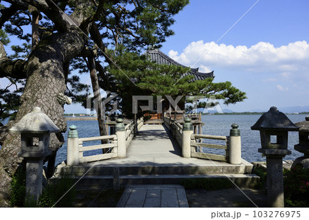 海門山満月寺　浮御堂 103276975