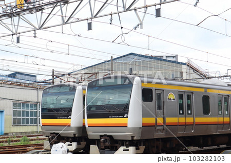 JR南武線の車両基地　鎌倉車両センター中原支所 103282103