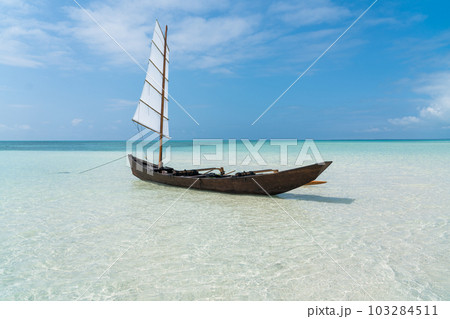 竹富島　サバニ 103284511