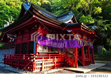 高瀧神社　社殿　千葉県市原市高滝 103286322