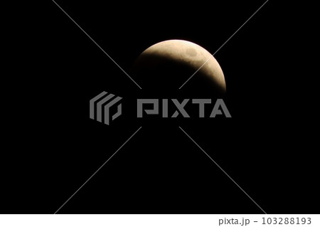 2022年11月8日の月食　月　 103288193