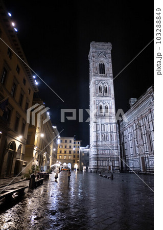 View of the Florence Cathedral, Cattedrale di Santa Maria del Fiore, Florence, Italy View of the Florence Cathedral, Cattedrale di Santa Maria del Fiore, Florence, Italy 103288849