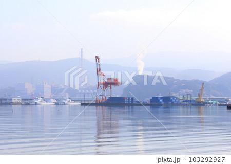 気比の松原　敦賀湾　松林　松原海水浴場　福井県　敦賀市　敦賀湾　気比の松原海水浴場　海水浴場　釣場 103292927