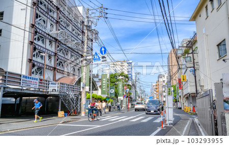 神奈川県川崎市の都市風景 平間駅 神奈川県川崎市の都市風景 平間駅 103293955