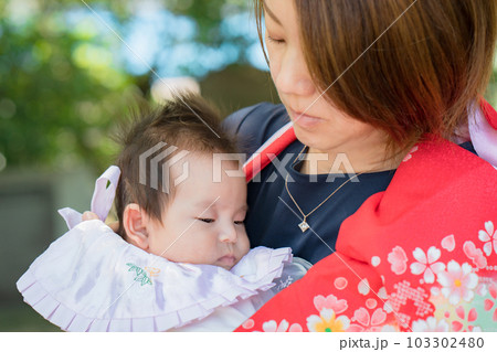 娘のお宮参り 伝統行事 娘のお宮参り 伝統行事 103302480