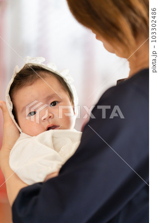 娘のお宮参り 伝統行事 娘のお宮参り 伝統行事 103302486