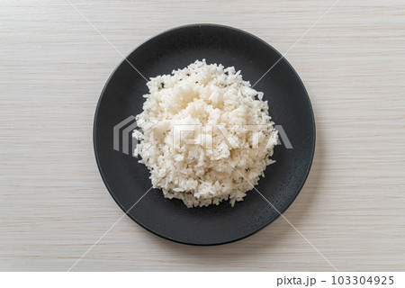 cooked rice on plate 103304925