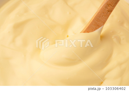 マヨネーズ 103306402