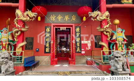 マレーシアチャイナタウン近くのお寺 103308574