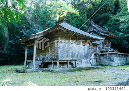 【中国三十三観音霊場】第二十五番 鰐淵寺境内の摩陀羅神社 島根県出雲市 【中国三十三観音霊場】第二十五番 鰐淵寺境内の摩陀羅神社 島根県出雲市 103313462