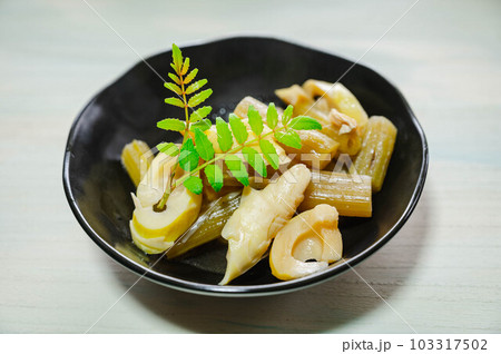 真竹の煮物 真竹の煮物 103317502
