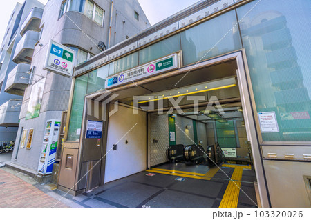 日本の東京都市景観 清澄白河駅（出入口B1）などを望む 103320026