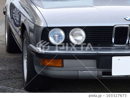 輸入車イメージ BMW 5シリーズ第2世代のフロントマスク 輸入車イメージ BMW 5シリーズ第2世代のフロントマスク 103327673
