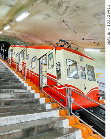 立山黒部アルペンルート:黒部ケーブルカー 立山黒部アルペンルート:黒部ケーブルカー 103329411