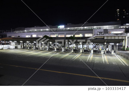 新潟　新潟市　新潟駅万代口バスターミナル　夜景 103333417