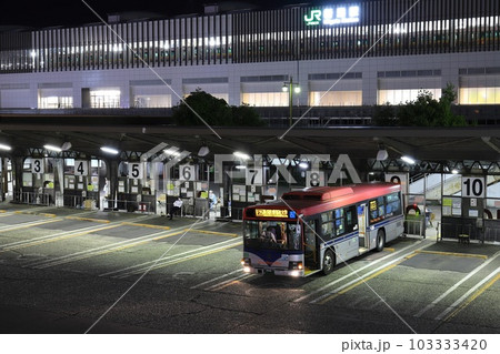 新潟 新潟市 新潟駅万代口バスターミナル 夜景 新潟 新潟市 新潟駅万代口バスターミナル 夜景 103333420