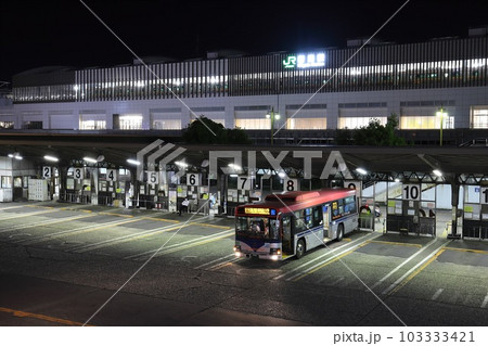 新潟 新潟市 新潟駅万代口バスターミナル 夜景 新潟 新潟市 新潟駅万代口バスターミナル 夜景 103333421